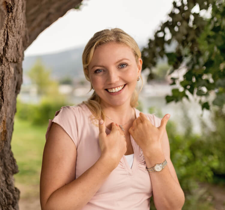 about-emma-2